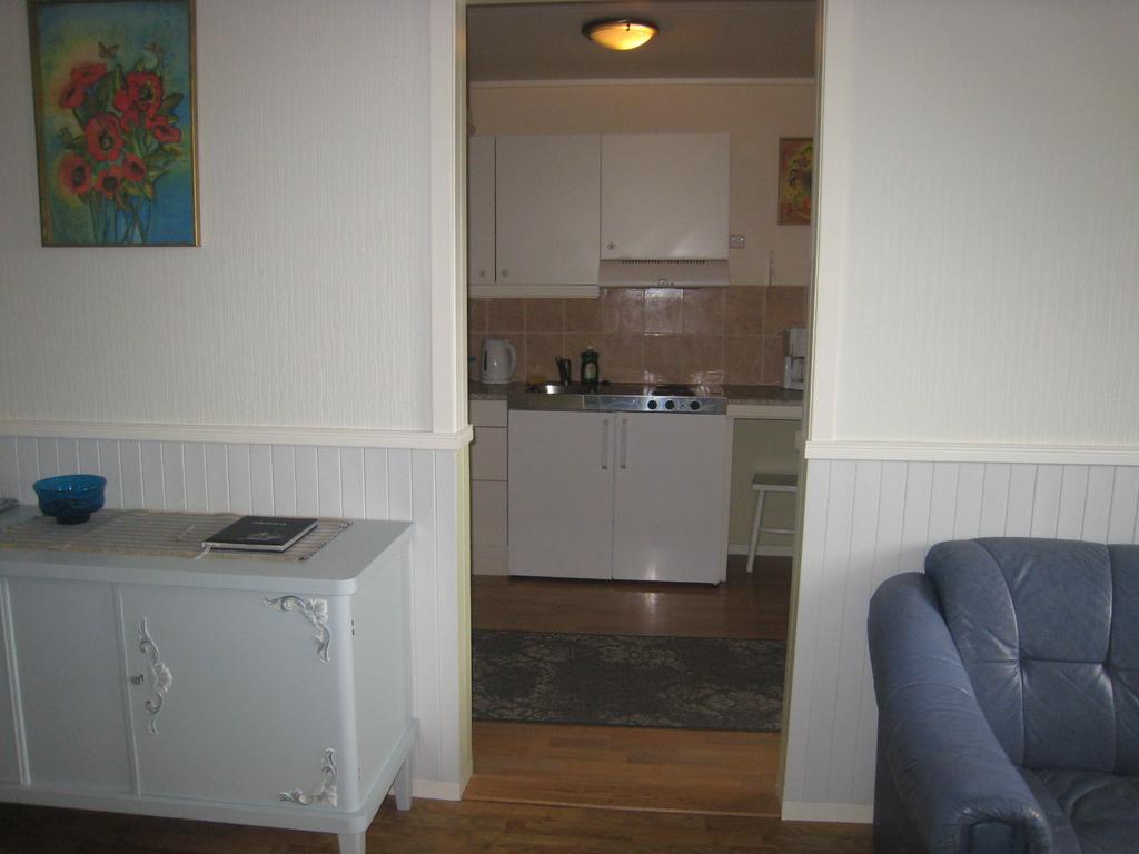 Milas House Two Apartments Fredvang Phòng bức ảnh